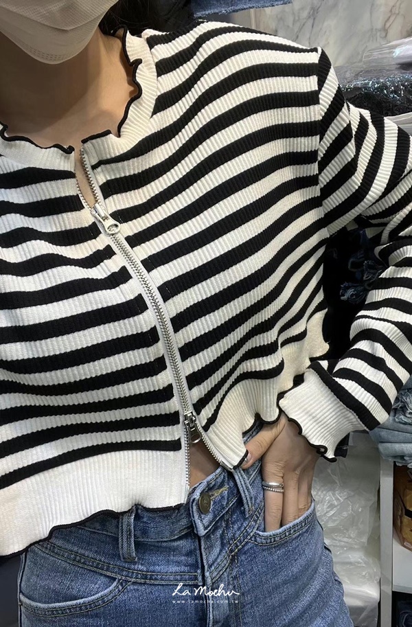 木耳邊拉鍊條紋外套(闆娘.花花清單)